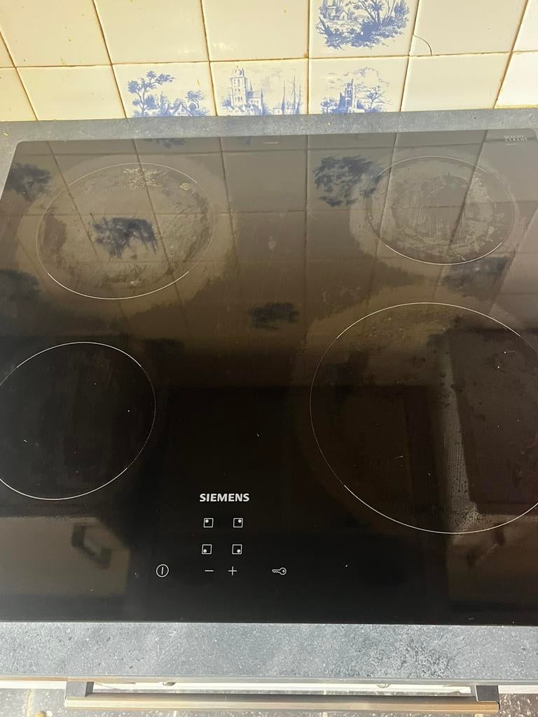 Siemens keramische kookplaat te koop, Elektronische apparatuur, Kookplaten, Ophalen, Tussenbouw, 4 kookzones, Zo goed als nieuw