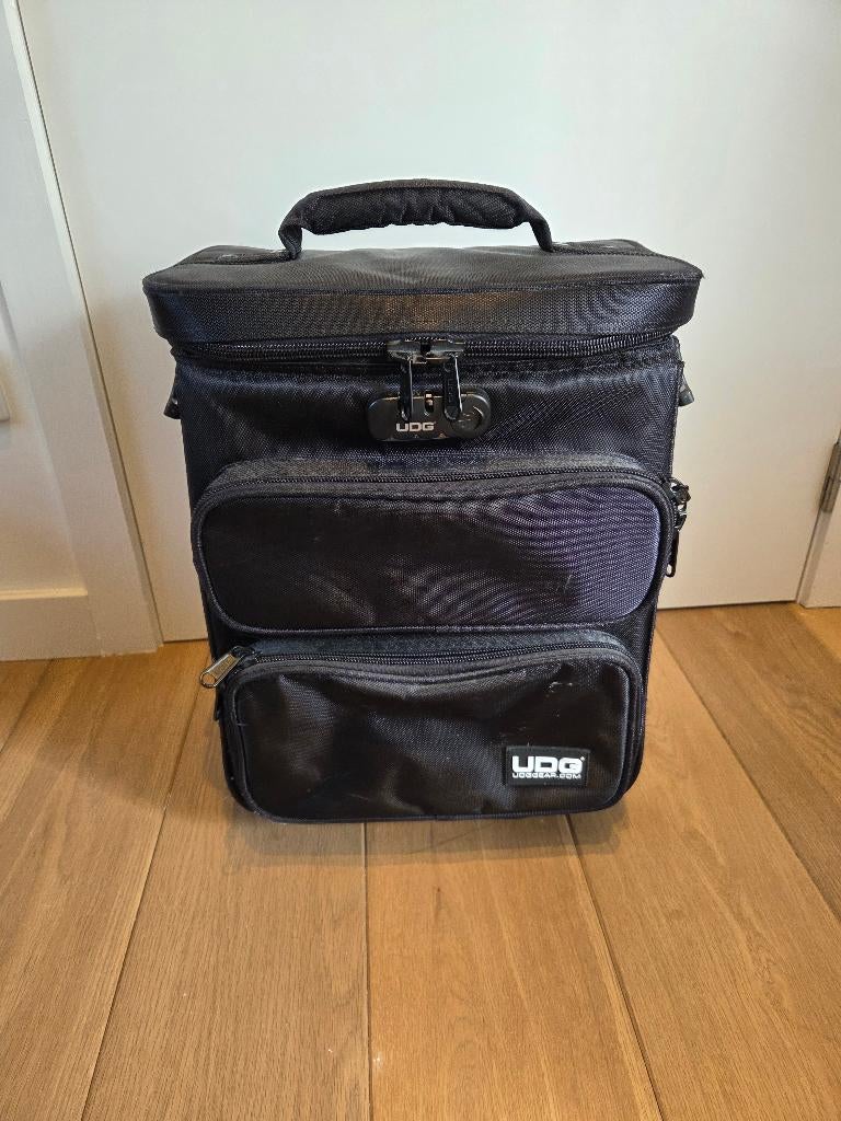 UDG U9880BLOR Ultimate Digital Trolley DJ TAS, Muziek en Instrumenten, Ophalen of Verzenden, Gebruikt, Overige instrumenten