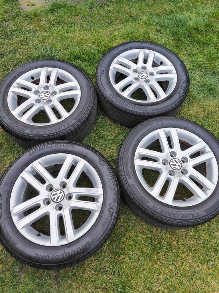 16inch Volkswagen velgen met Bridgestone banden, 16 pouces, Véhicule de tourisme, Pneus été, 205 mm