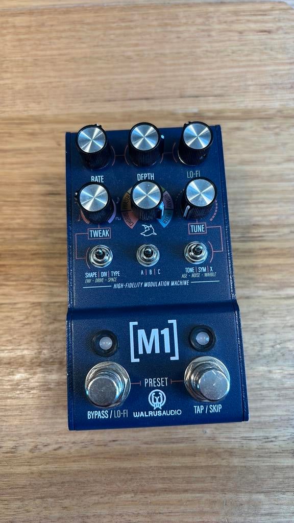 M1 Walrus audio Mako-serie, Muziek en Instrumenten, Effecten, Ophalen, Zo goed als nieuw, Chorus
