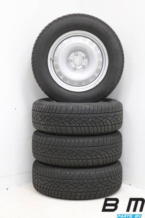16 inch velgen + winterbanden Tiguan 5N of Q3 5N0601027B, 16 inch, Banden en Velgen, Winterbanden, Personenwagen