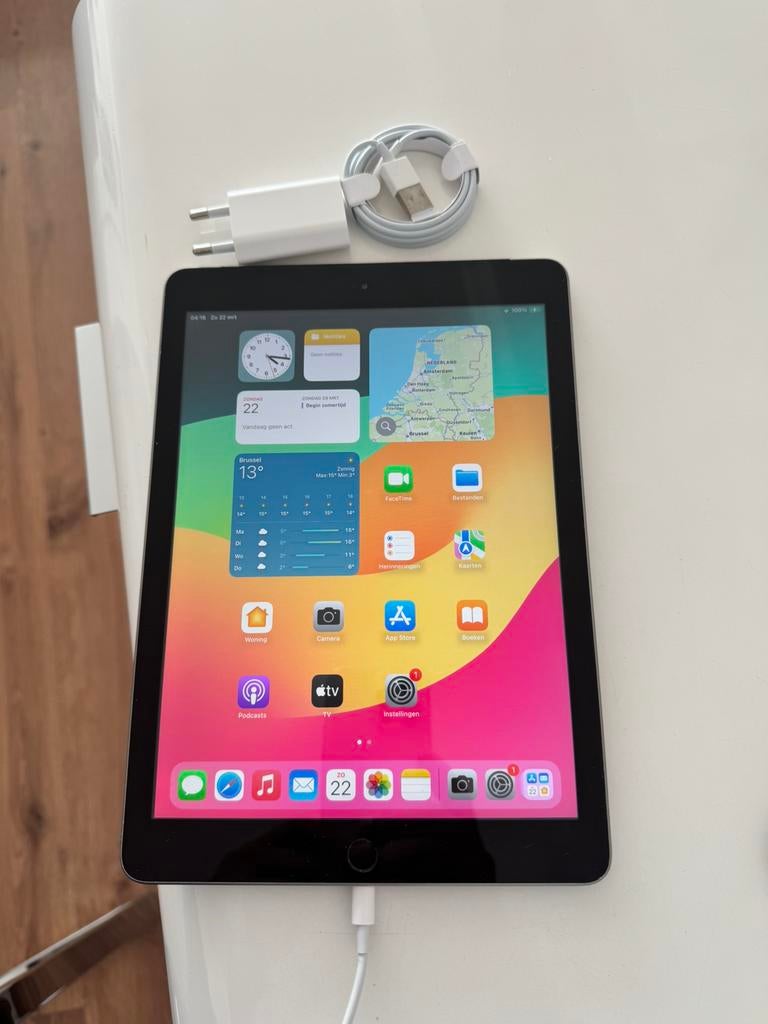 Apple ipad 6e generatie 32gb 5g sim, Computers en Software, Apple iPads, Ophalen, Zo goed als nieuw, Apple iPad