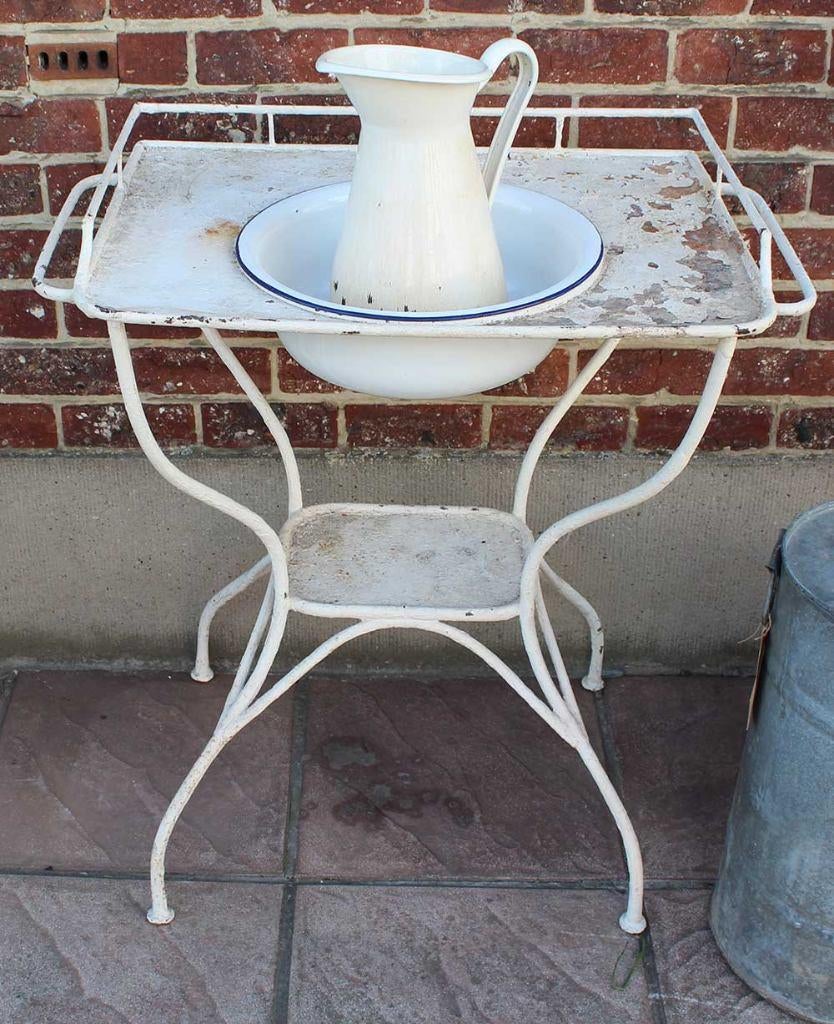 Antiek lavabo tafeltje smeedijzeren poten, Ophalen