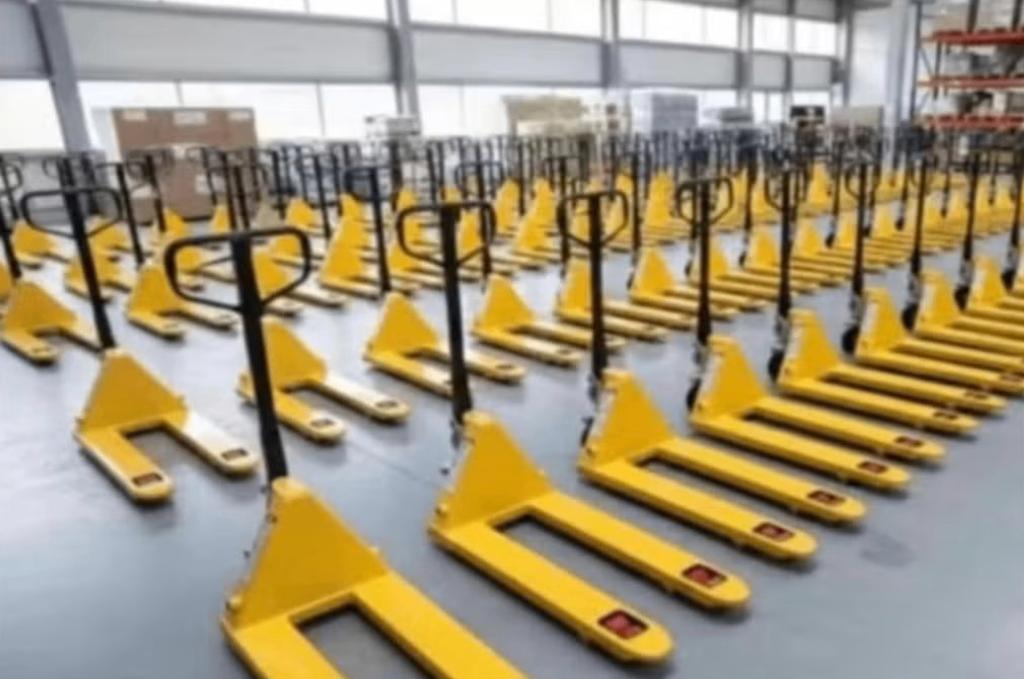 Transpallet total source 2500 kg, Bricolage & Construction, Transpalettes, Enlèvement, Utilisé