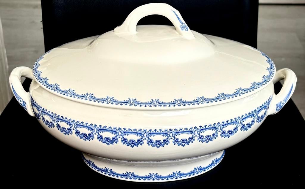 Légumière/ soupière Carlotta bleue de Royal Boch, Enlèvement