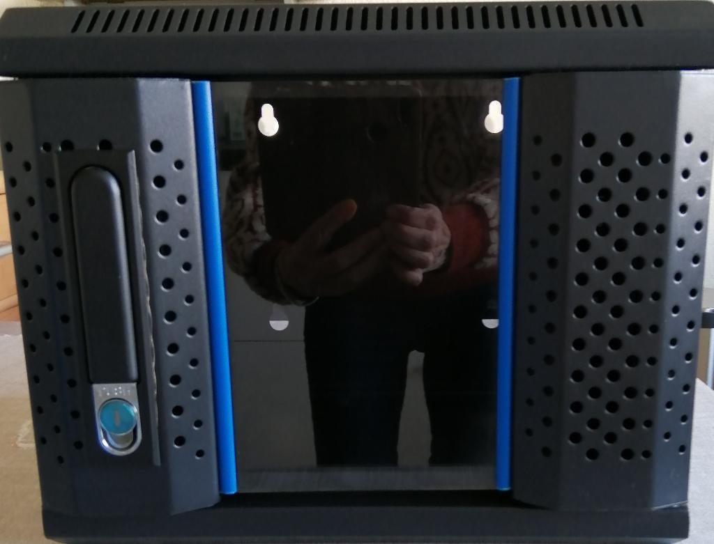 Patchkast met glazendeur nieuw nooit gebruikt, Computers en Software, Serverkasten, Ophalen, Nieuw