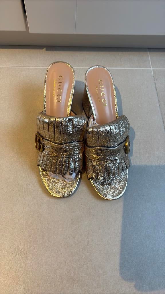 Gucci gouden muiltjes maat 39, Kleding | Dames, Schoenen, Verzenden, Zo goed als nieuw