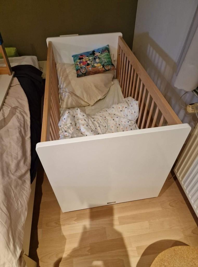 Lit pour enfant+Park+Maxi-Cosi, Enfants & Bébés, Enlèvement, Utilisé, Chaise évolutive, Ceinture(s)