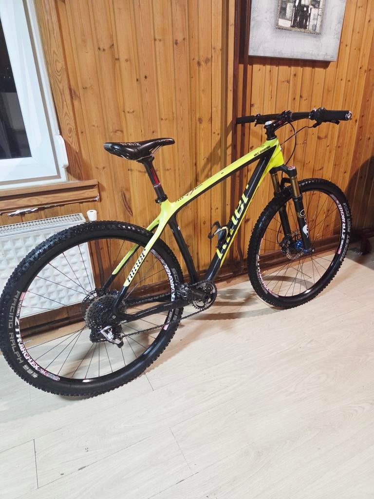 Vtt Niner fibre carbone Taille L 29pouces, Vélos & Vélomoteurs, VTT semi-rigide