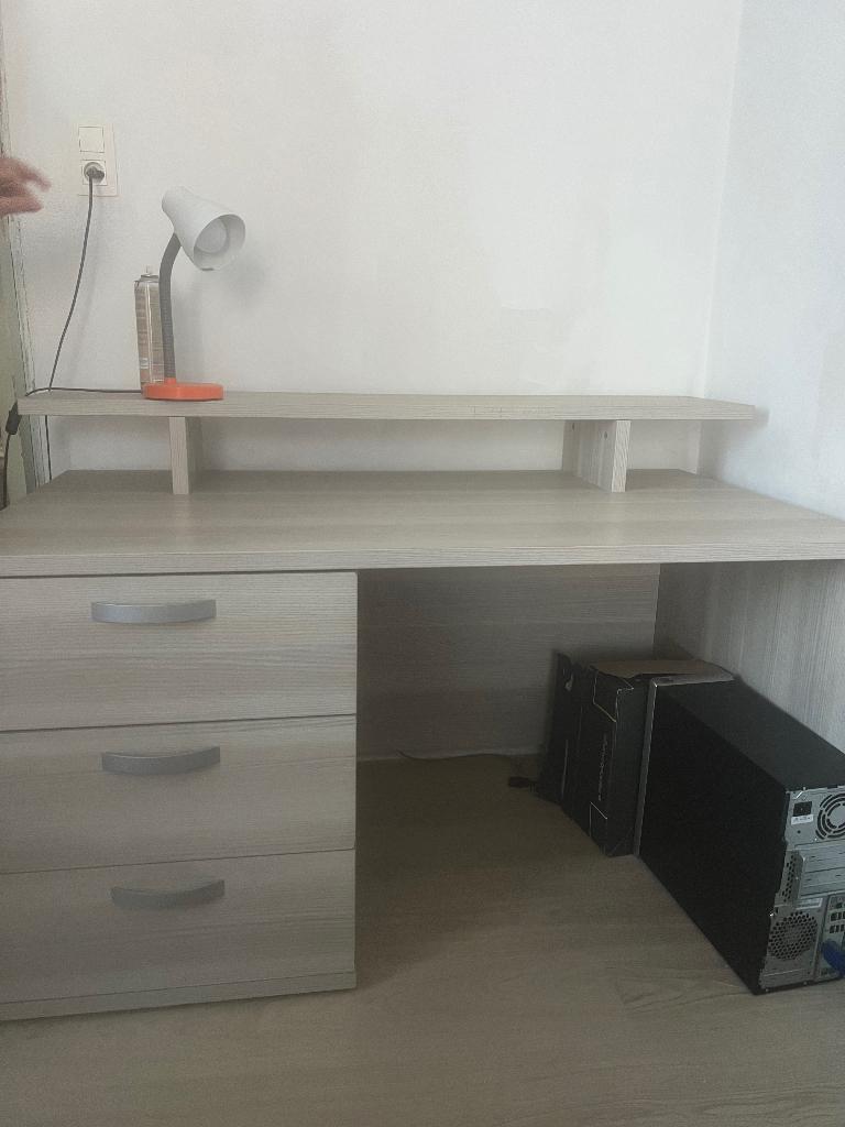 Lot :Bureau 2 table de chevet 2 lit d’une personne GRATUIT, Ophalen of Verzenden, Gebruikt, Overige typen
