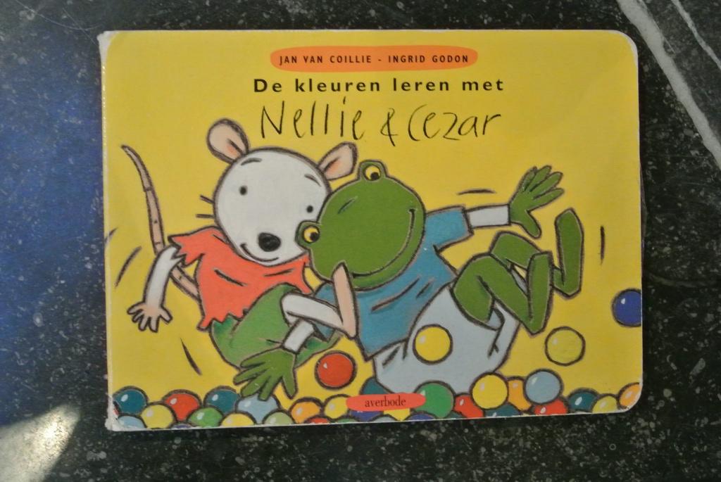 Nellie en Cezar: kleuren leren, Enlèvement ou Envoi