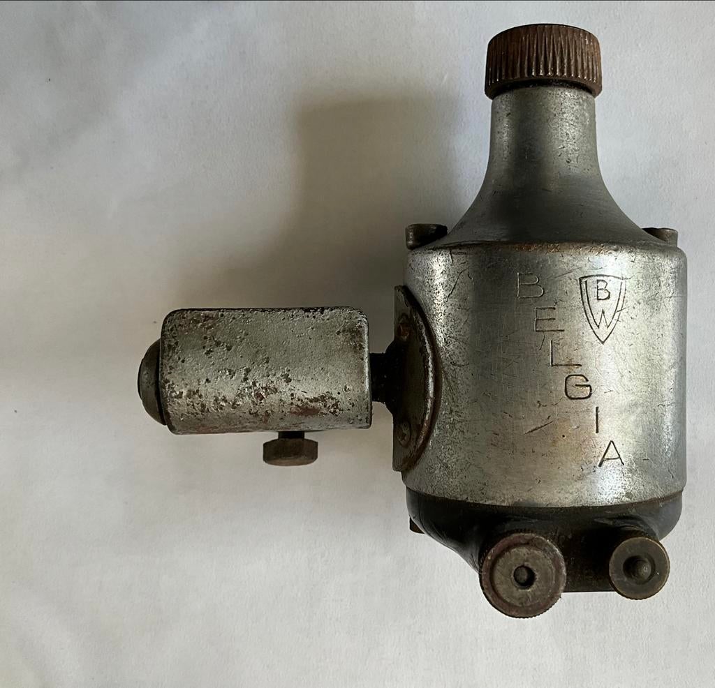 Grande dynamo Belgia pour moto légère ou un vélo lourd., Motos, Enlèvement ou Envoi