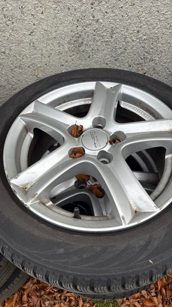 Jante audi a1 pneus hivers, Particulier, Achat, A1