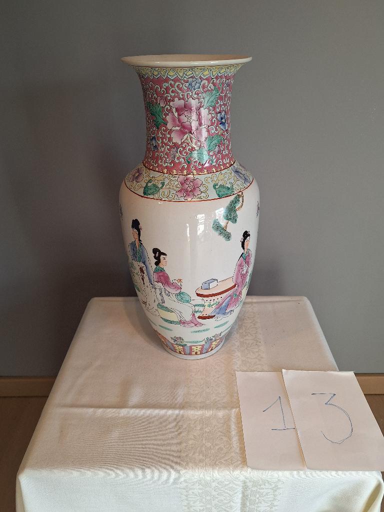 Chinese porseleinen Famille Rose vaas (13), Antiek en Kunst, Antiek | Vazen, Ophalen