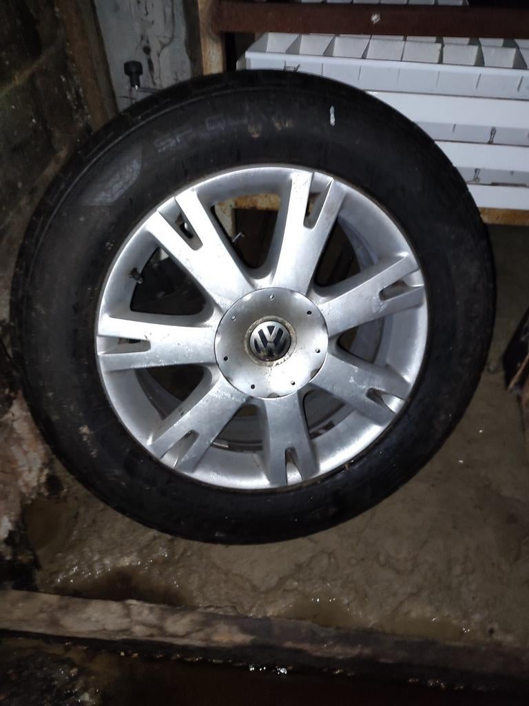 Jantes en aluminium VW Touareg 4 pièces, Autos : Pièces & Accessoires, Enlèvement ou Envoi, Utilisé, Pneu(s)