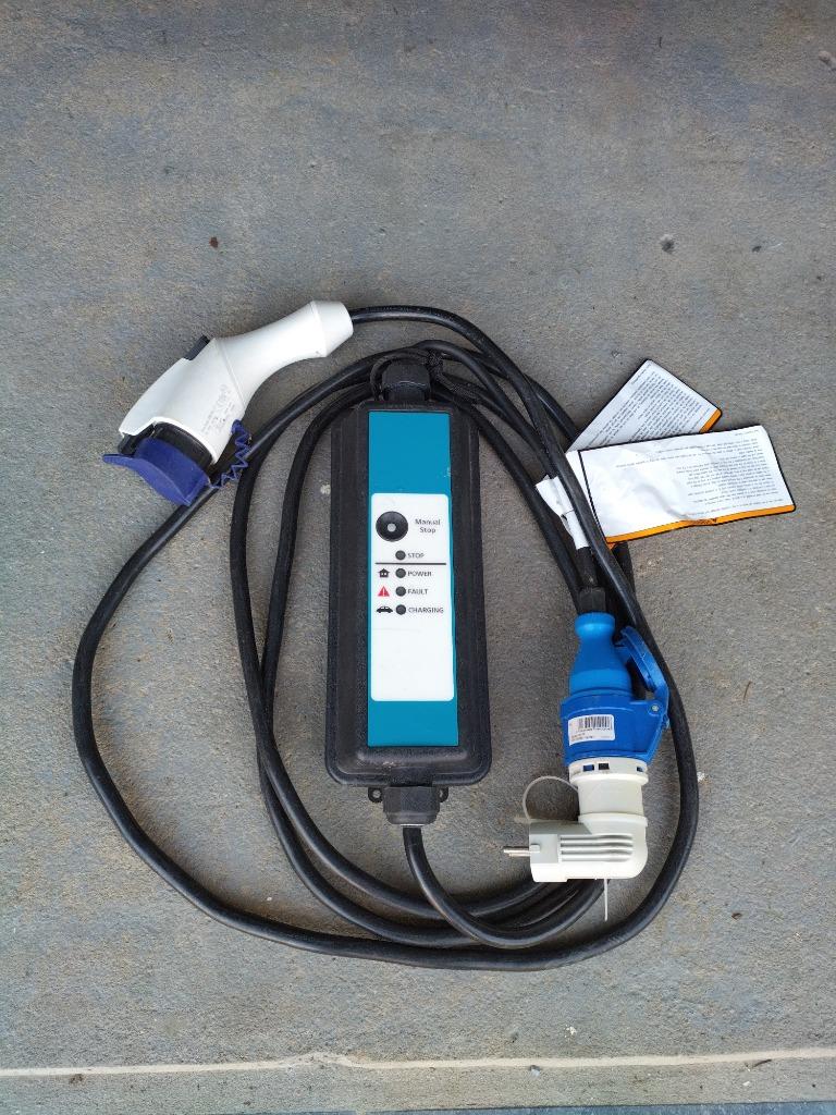 Chargeur Mitsubishi PHEV, Autos : Pièces & Accessoires, Batteries & Accessoires, Mitsubishi, Utilisé, Enlèvement