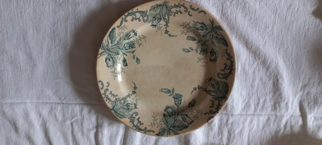 2 assiettes en porcelaine du Vieux Nimy, Antiquités & Art, Enlèvement ou Envoi