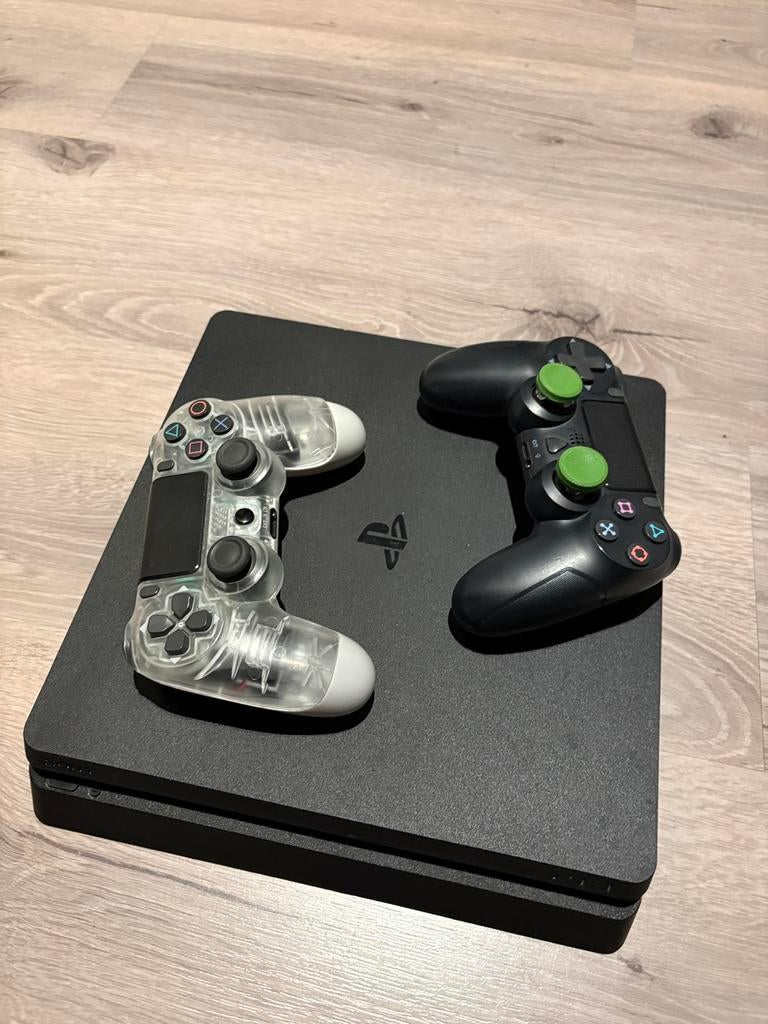 PlayStation 4 - Slim, Ophalen of Verzenden, Zo goed als nieuw, Slim