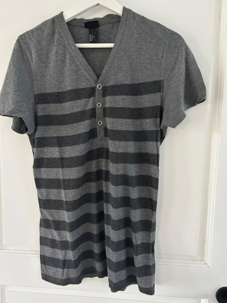 H&M Shirt Grey Black S, Kleding | Heren, T-shirts, Ophalen of Verzenden, Gedragen, Maat 46 (S) of kleiner, Grijs
