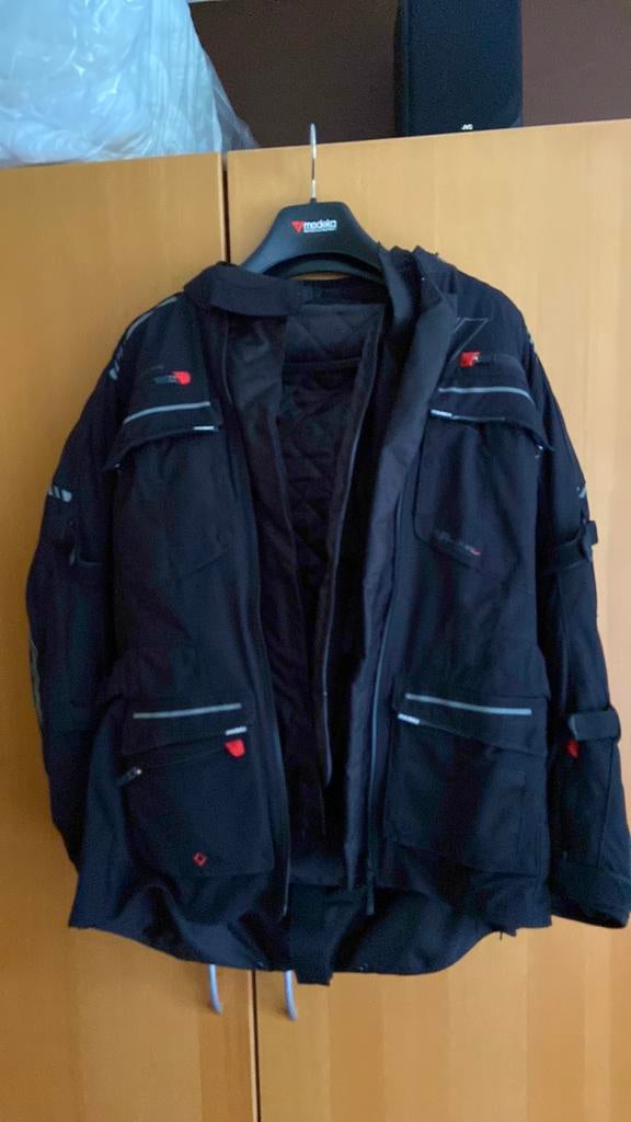 Veste moto femme, Motos