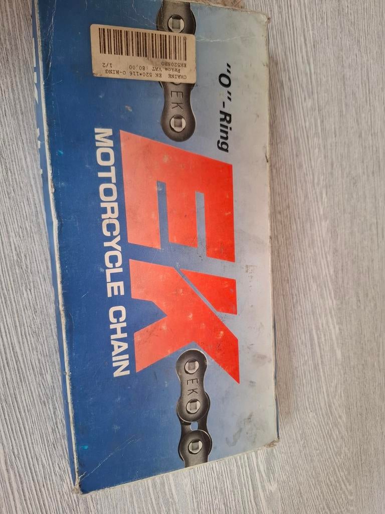 EK chain te koop, Ophalen