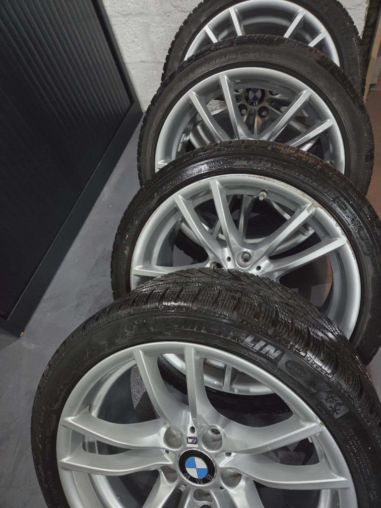 Kit hiver (pneus neige) Officiel BMW M2 M4 M3, Autos : Pièces & Accessoires, Pneus hiver, Enlèvement ou Envoi, Véhicule de tourisme