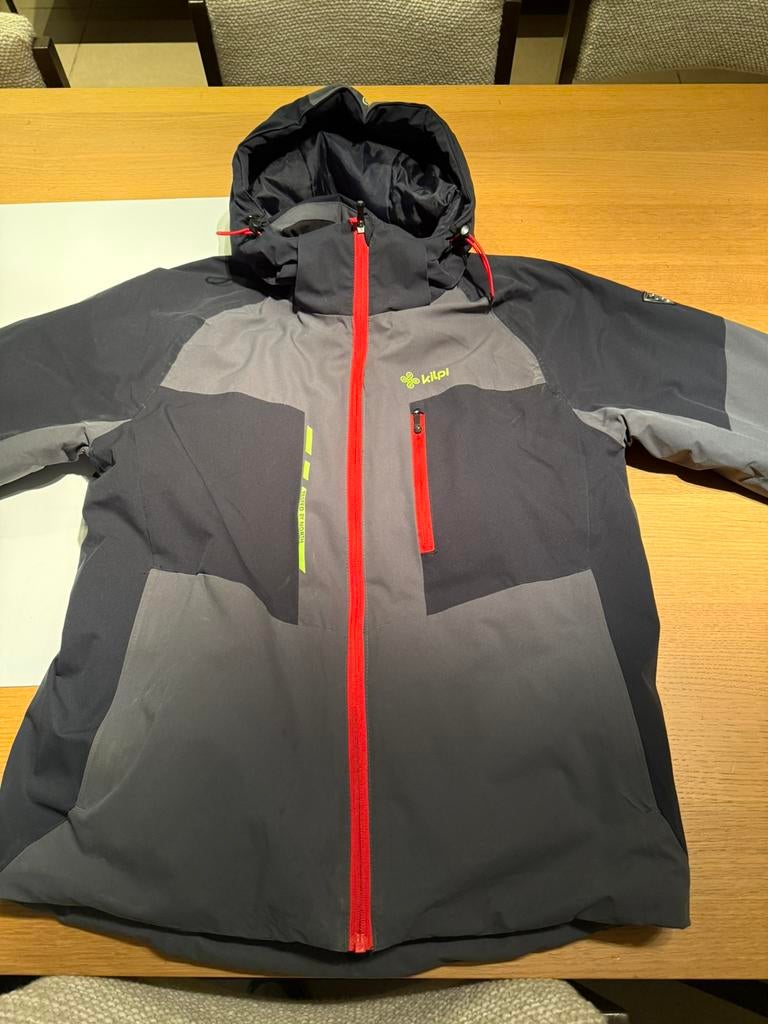 Skijas, Andere, Maat 48/50 (M), Ophalen of Verzenden, Zo goed als nieuw