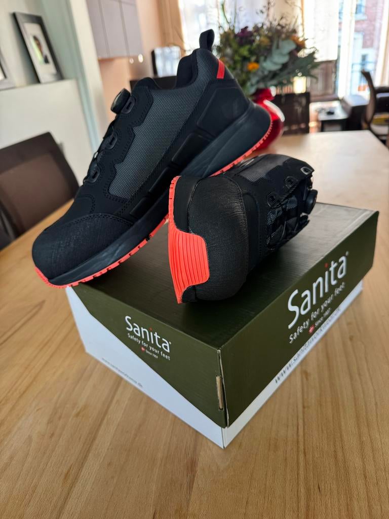 SANITA ZIRKON S3 BLACK TAILLE 45, Enlèvement ou Envoi, Neuf