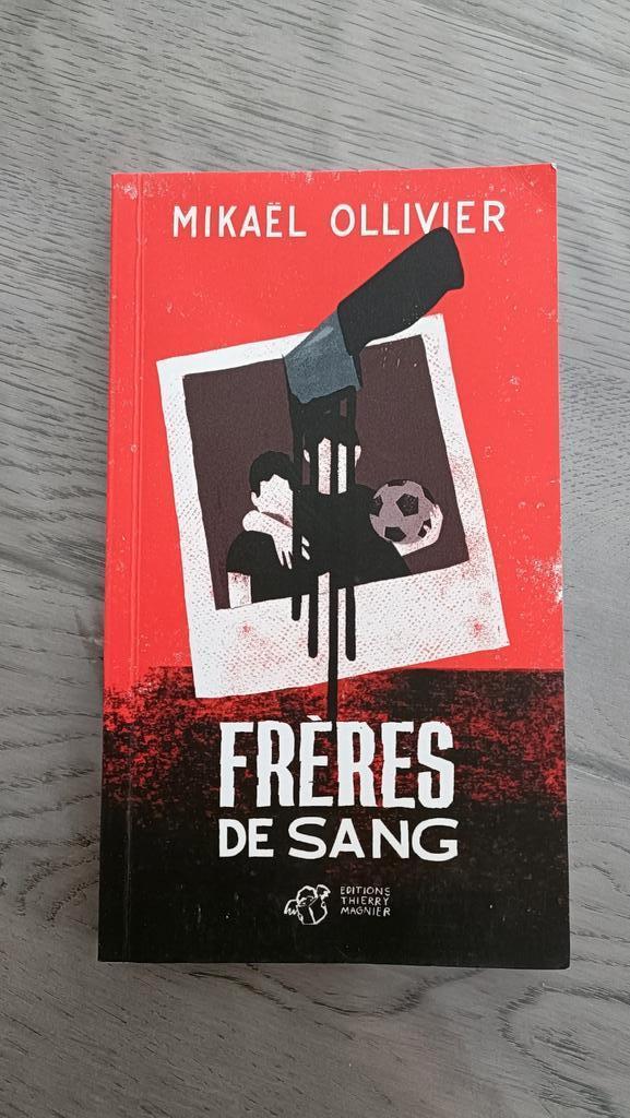 Frères de Sang, Livres, Enlèvement, Comme neuf