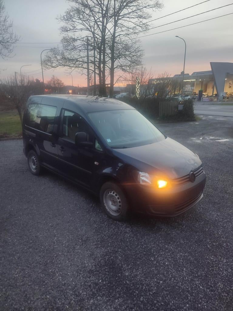 Volkswagen Caddy 2.0 tdi 4x4 2015.. utilitaire 2 places, Auto's, Euro 5, Stof, Zwart, Blauw