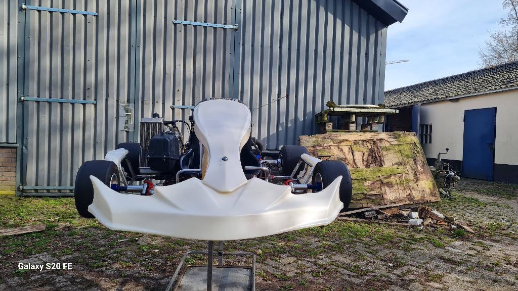 Te koop  birel met rotax max senior, Sports & Fitness, Enlèvement, Comme neuf, Kart