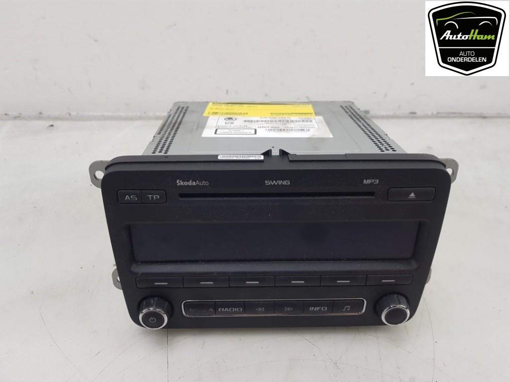 RADIO Skoda Fabia II Combi (01-2007/12-2015) (|5J0035161D|), Autos : Pièces & Accessoires, Utilisé, Skoda