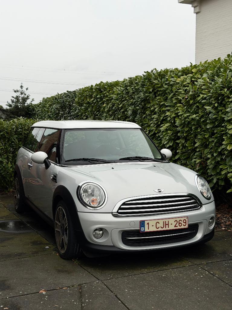 Mini Cooper Clubman / 69.688 km, Auto's, Mini, Stof, 4 cilinders, Wit, Handgeschakeld