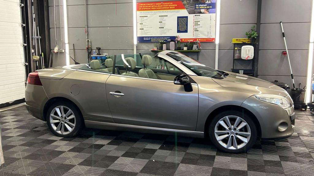 Renault Mégane Cabriolet 1.5 DCI EURO 5 135dKm bj. 2010 1st, Autos, Euro 5, Achat, Entreprise, Cabriolet