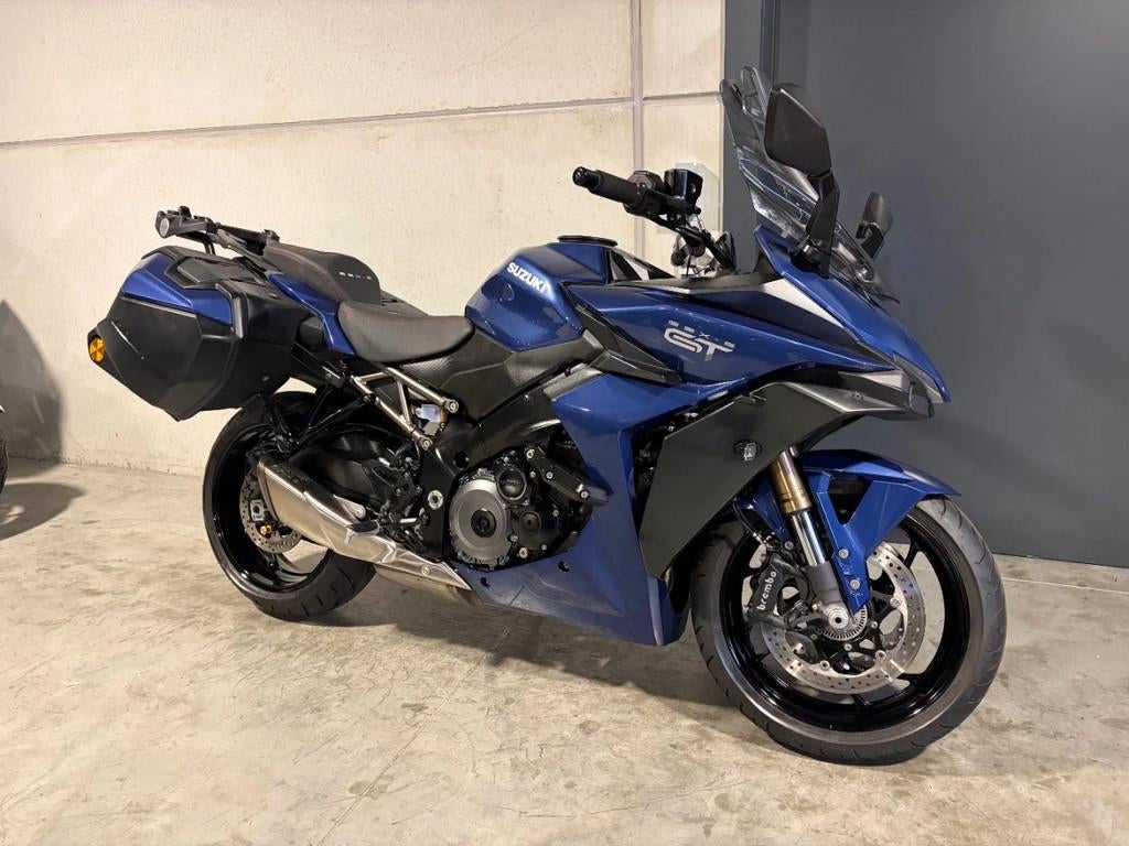 Suzuki GSX-S1000GT (bj 2023), Motoren, Motoren | Suzuki, Bedrijf, 1000 cc, Toermotor