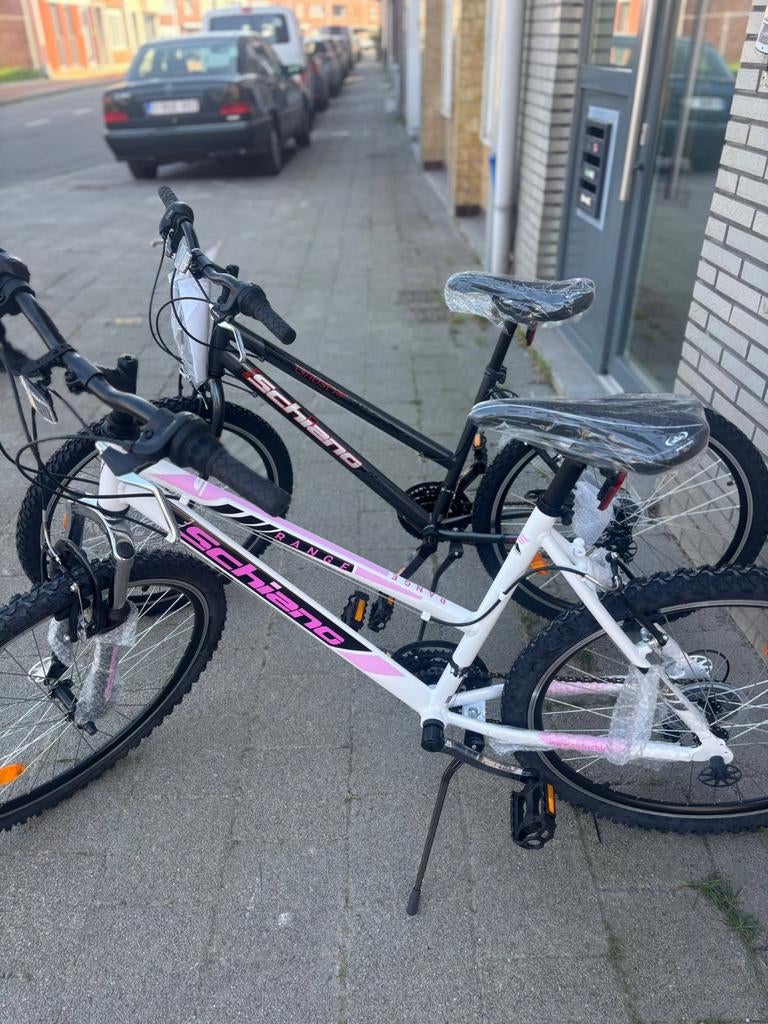 2 NIEUW FIETSEN TE KOOP 26INCH, Fietsen en Brommers, Ophalen