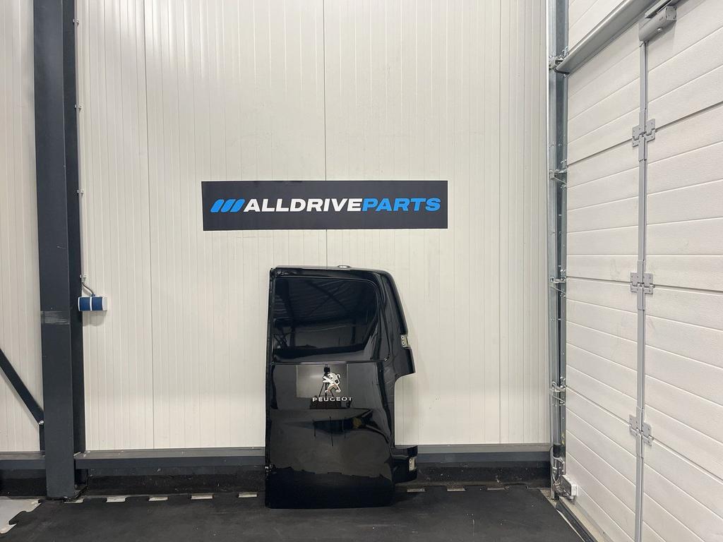 Peugeot Expert achterdeur rechts dicht zwart 9811894980, Auto-onderdelen, Carrosserie, Deur, Achter, Rechts, Gebruikt, Ophalen of Verzenden