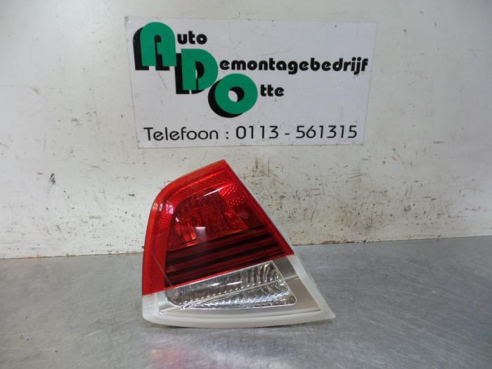 Feu arrière gauche d'un BMW 3-Serie (3-Serie 04-), -, 3 mois de garantie, Utilisé, -