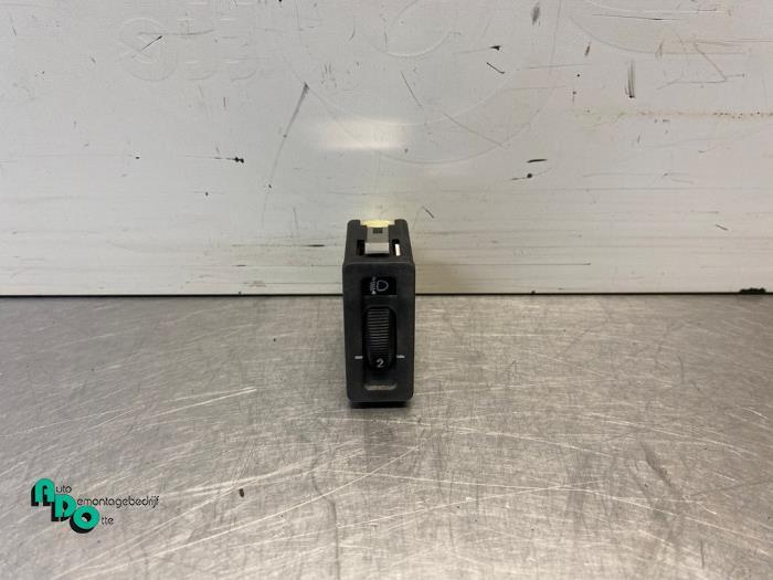 Commutateur phare hauteur réglable d'un BMW 3-Serie (3-Seri, -, 3 mois de garantie, Utilisé, -
