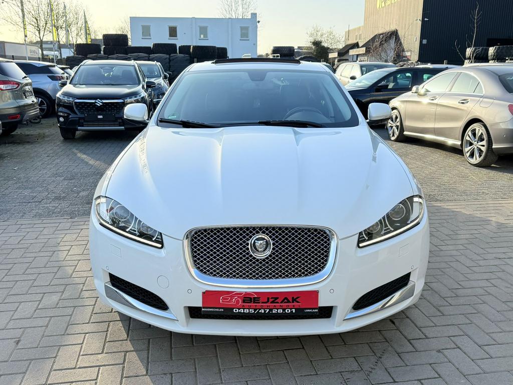 Jaguar XF Luxury 2.2d Face-Lift 1j garantie Nieuwstaat, Autos, Jaguar, Achat, Entreprise, XF, Diesel