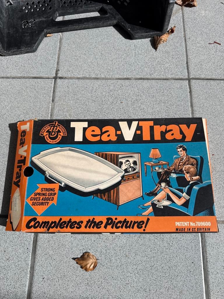 Vintage Tea-V-Tray – TV dienblad met originele doos, Ophalen