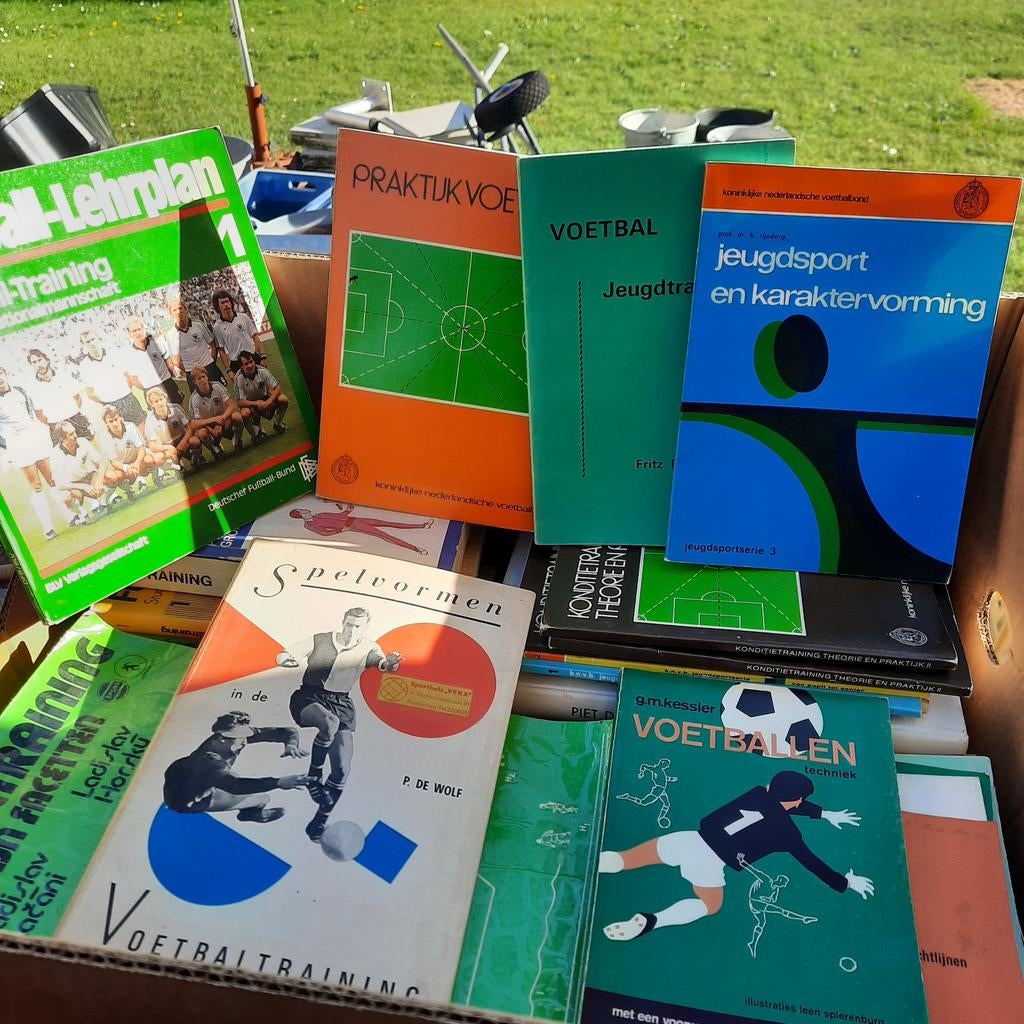 Livres d'entraînement de football, tactiques, physiques, etc, Livres, Enlèvement ou Envoi