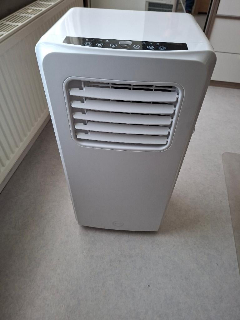 Mobiele airco en ontvochtiger (FUAVE ACB07K01), Elektronische apparatuur, Ophalen, Zo goed als nieuw