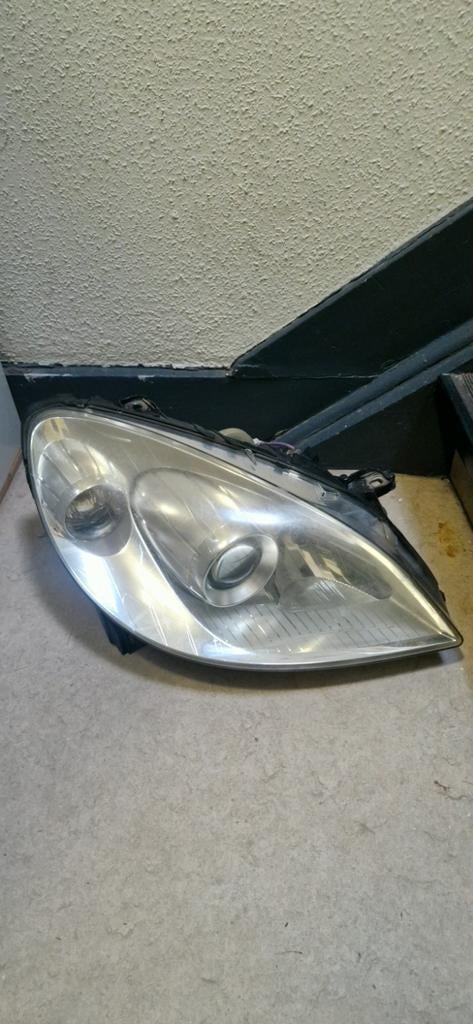 Phare avant Mercedes Classe B, Autos : Pièces & Accessoires, Enlèvement, Utilisé, Mercedes-Benz