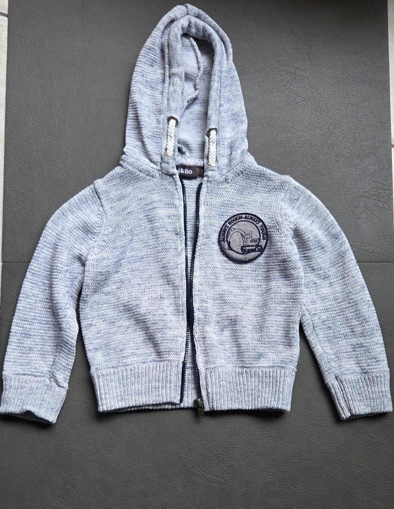 Grijs vestje met rits en capuchon voor baby  Merk: Bel & Bo, Jongetje of Meisje, Ophalen of Verzenden, Zo goed als nieuw, Jasje