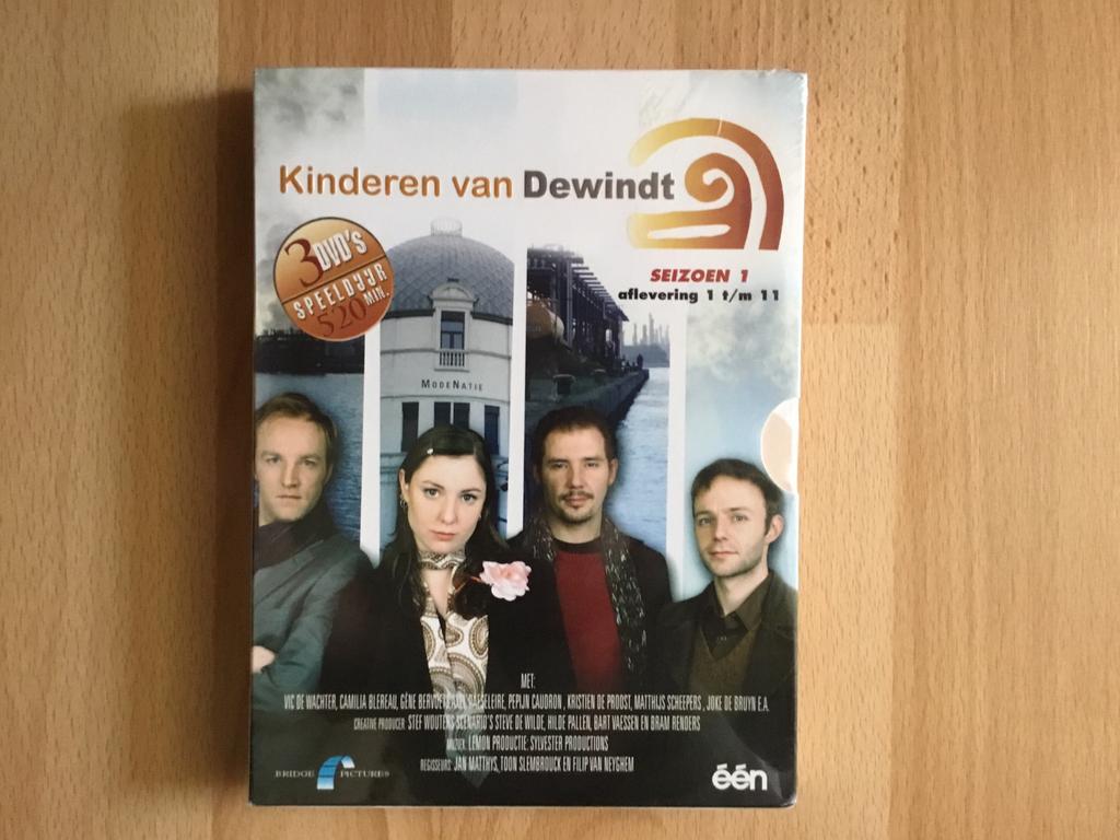 Dvd Kinderen van Dewindt seizoen 1 - Nieuw, Tous les âges, Enlèvement ou Envoi, Neuf, dans son emballage
