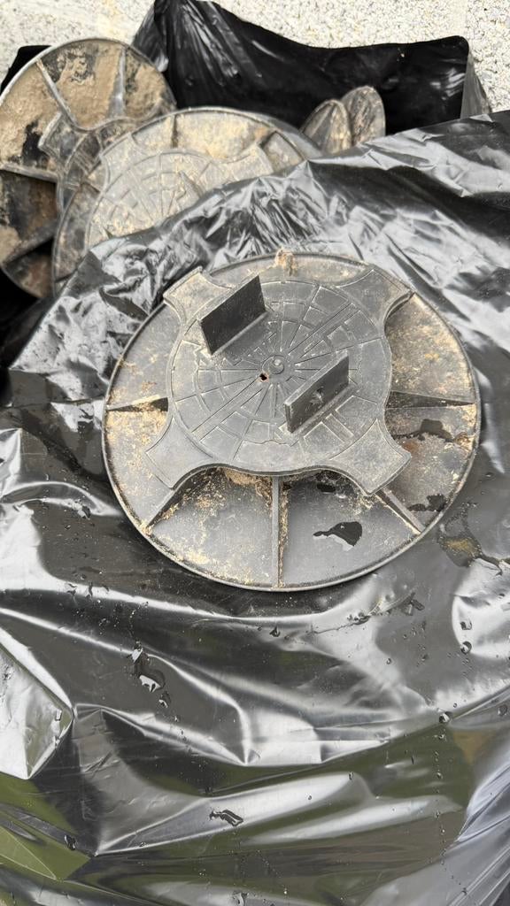 Terrasdragers te koop 96 st, Tuin en Terras, Ophalen, Zo goed als nieuw