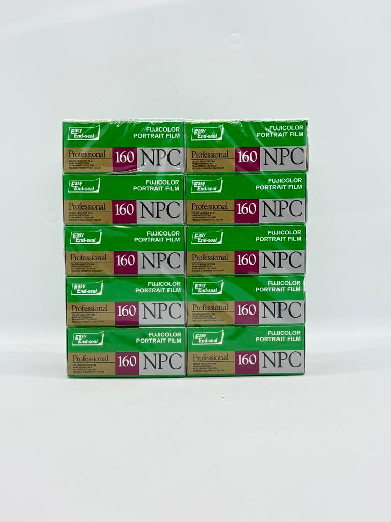 10 x Pellicules portraits Fujifilm Fujicolor 160NPC — 120, Enlèvement ou Envoi