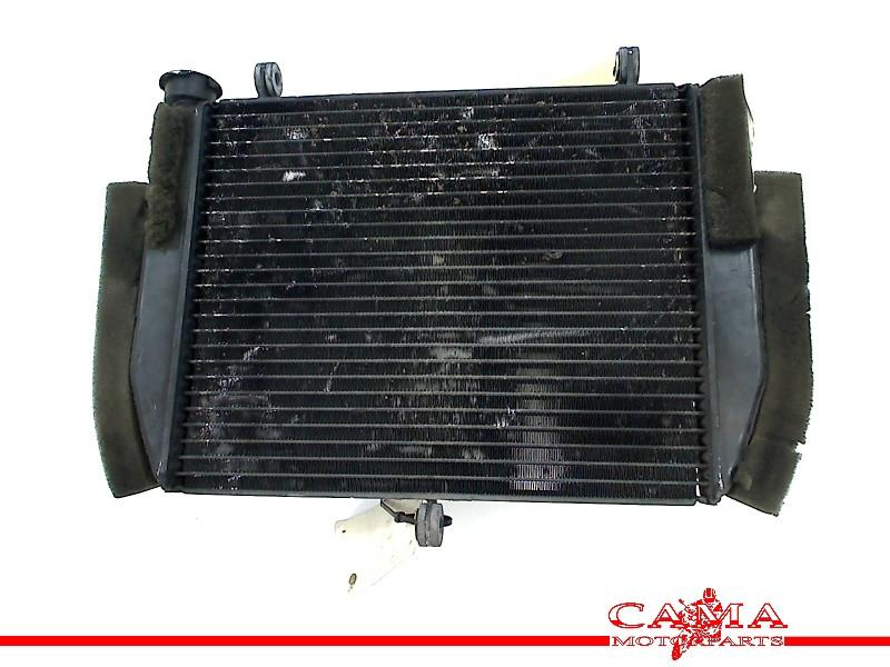 RADIATEUR YZF R6 1999-2002 (YZF-R6 5EB 5MT) (32118TOYO), Dhr. S. di Majo, Gebruikt, Info@cama-motorparts.nl, P.J. Troelstraweg 8 8
3144 CX  MAASSLUIS, NL
