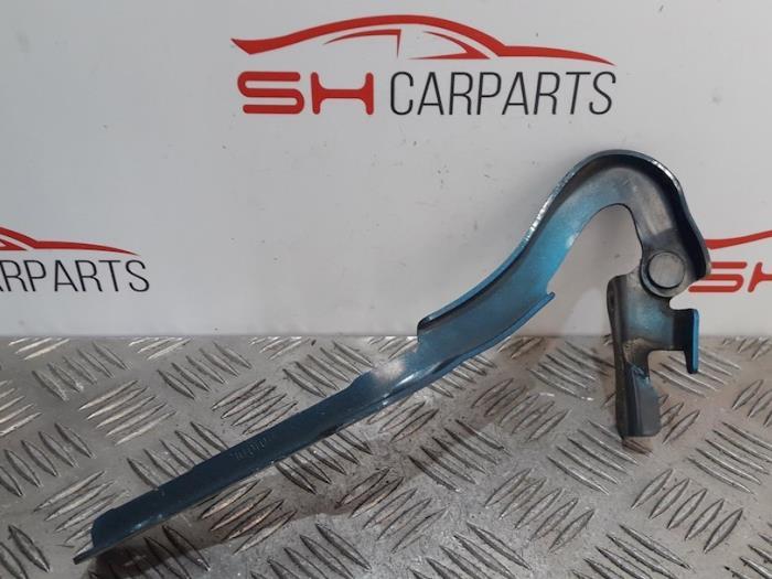 Charnière capot d'un Suzuki Alto, -, 3 mois de garantie, Utilisé, -